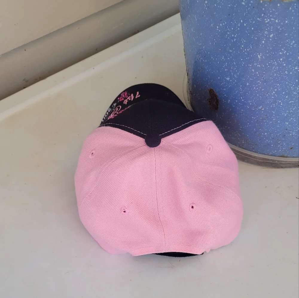 Hat - Picture 3 of 3